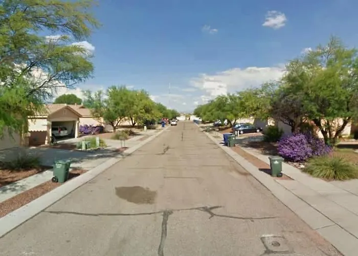 Sonoran Sanctuary W/ Garage, Wfh Setup By I-10 & Downtown Tucson